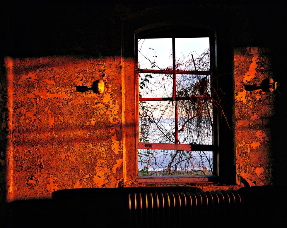 Stephen Wilkes, Isolation Ward, Recreation Room, Window Study, Island 3 by 