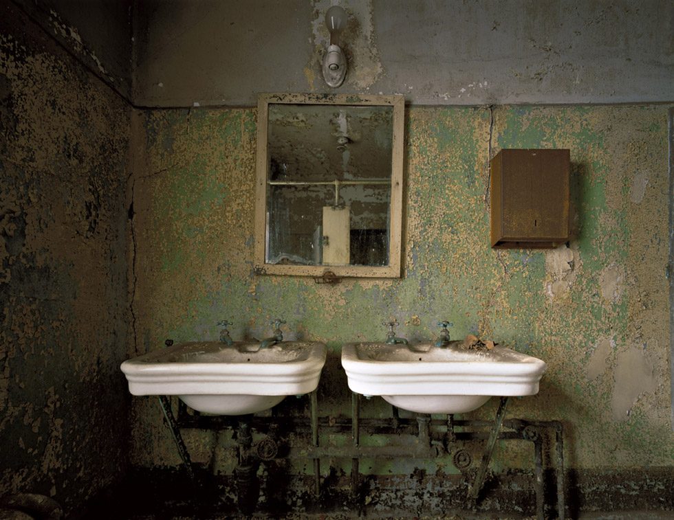 Stephen Wilkes, Nurses’ Quarters sinks, Island 3 by 