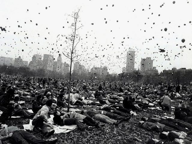 Garry Winogrand (1928-1984) | CLAMP