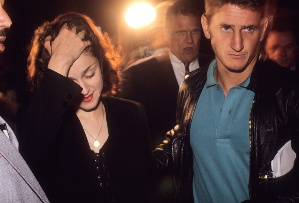 Untitled (Sean Penn and Madonna) by Lori Grinker