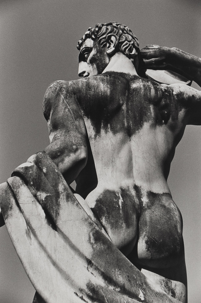 This is a black and white photograph taken by Michael Scalisi in 1995 of an old ruin/sculpture.